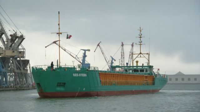 See Stern - penhoet - 18 mars 2013 (03).JPG